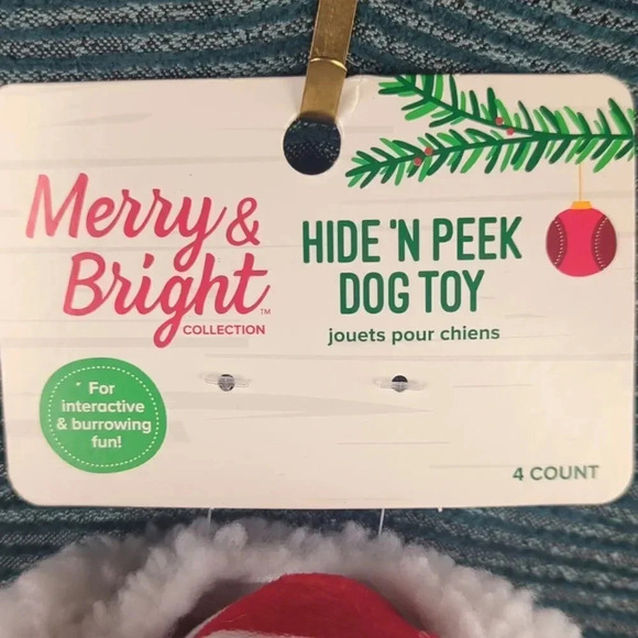 Christmas Hide And Peek Burrowing Squeaky Toy! - Picture 5 of 7